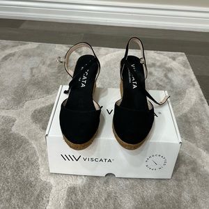 Viscata Canvas Wedges, Size 9, in a box